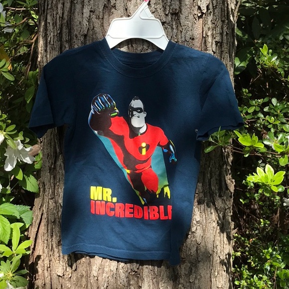 Disney Pixar Incredibles 2 Blue Short Sleeves Tee Mr Incredible Boys 6/6X - Picture 2 of 10